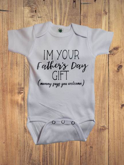 baby announcement onesis